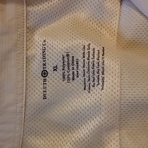 Womens Duluth Trading Co Top XL - Picture 2 of 2